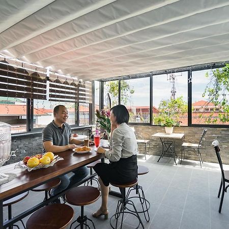 האנוי Narcissus Hotel & Apartment מראה חיצוני תמונה